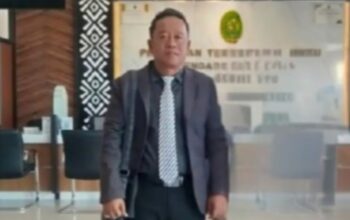 Sorotan Tajam!! Gubernur Papua Barat Daya Nekat Lantik DPRK Sorong Selatan, Kuasa Hukum Siap Laporkan ke Kemendagri