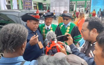 204 Mahasiswa Unaim Yapis Wamena Diwisuda, Rektor Sebut Begini