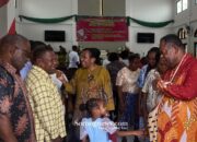 Momentum Natal 2025, Gubernur Elisa Kambu Serukan Persatuan dan Kedamaian