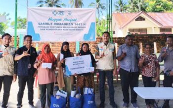 YBM PLN Menjejak Manfaat, Salurkan Santunan dan Layanan Kesehatan Gratis Bagi Warga Pesisir