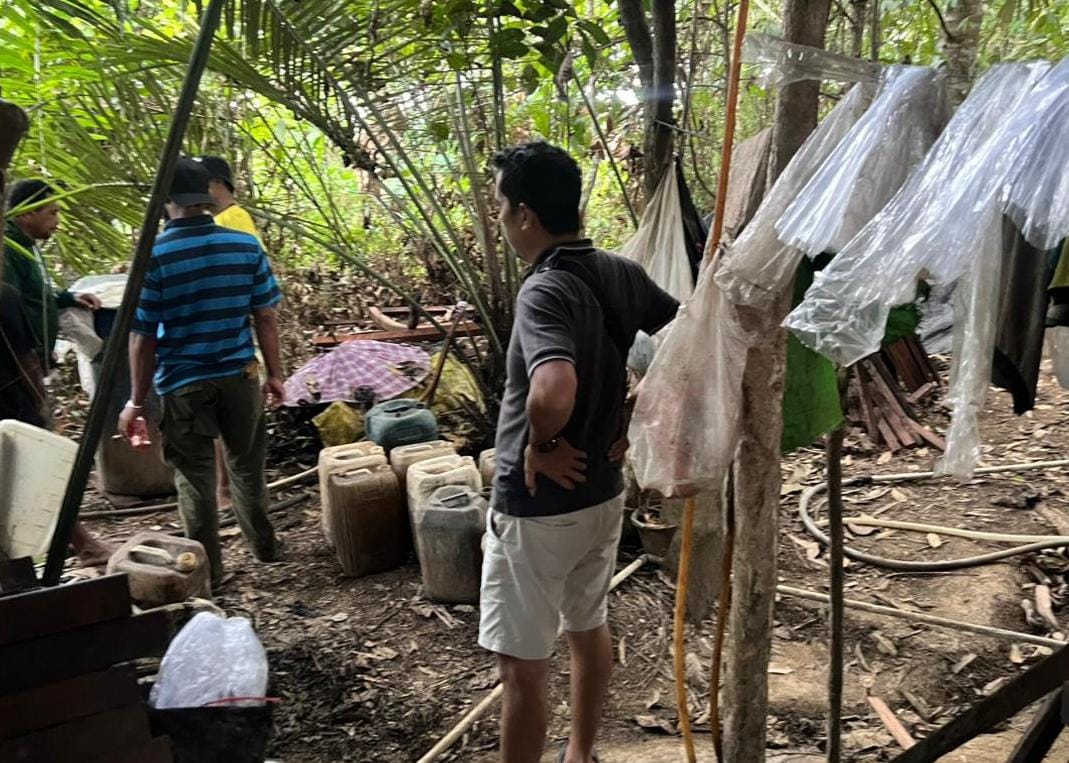 Tim Brasko Polresta Sorong Kota Putus Rantai Miras Ilegal di Katapop